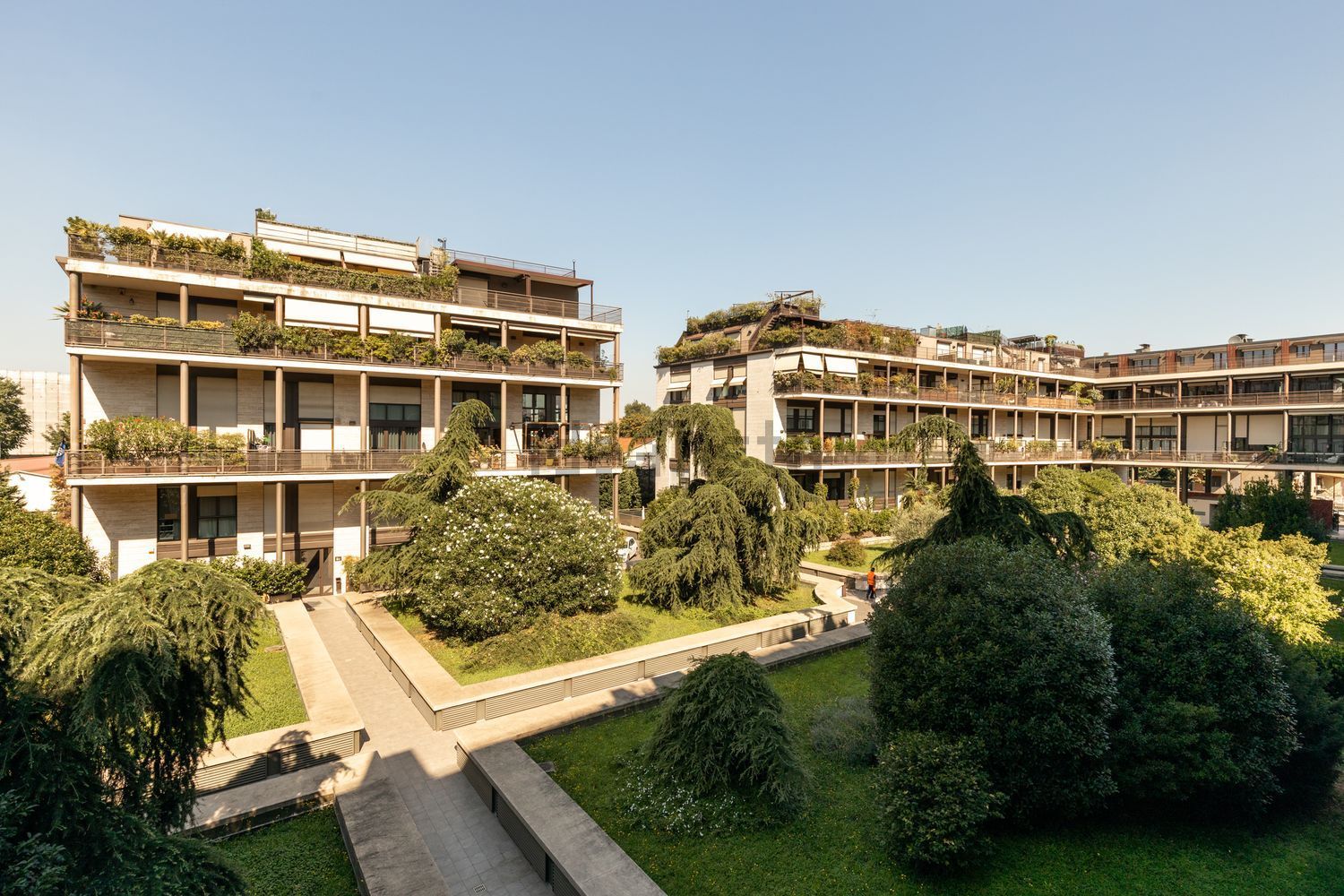 Un isolato chiuso a giardino